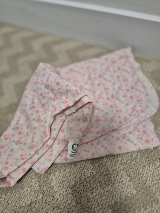 Other - *5 Items for $25 Baby Items* Gerber Swaddle